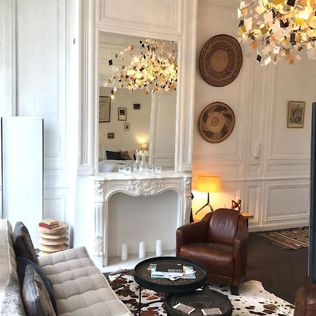 Chic Appartement In Bordeaux Golden Triangle Luaran gambar