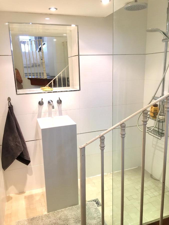 Chic Appartement In Bordeaux Golden Triangle Luaran gambar